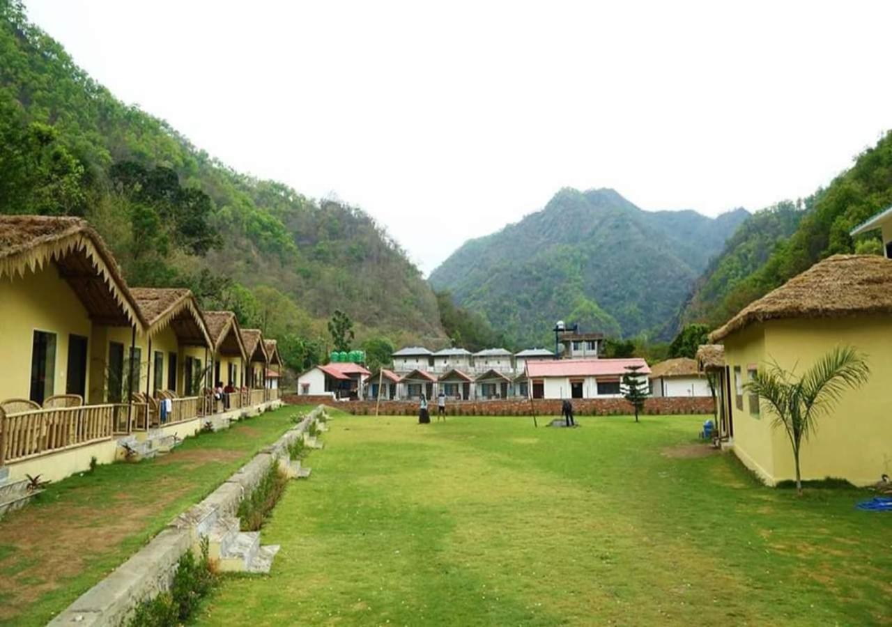 Nakshtra Resort Birbhaddar Dış mekan fotoğraf